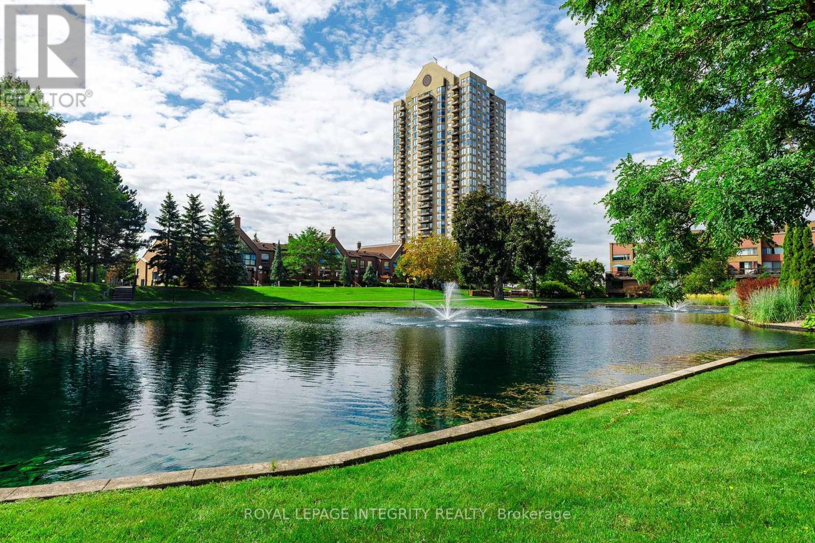 2 Bed, 2 Bath Apartment for Sale in Ottawa – 803 – 545 ST LAURENT BOULEVARD, Ottawa – MLS# X13746070 - Image 34