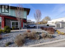 3701 27 Street, Vernon, BC V1T1H7 Photo 11