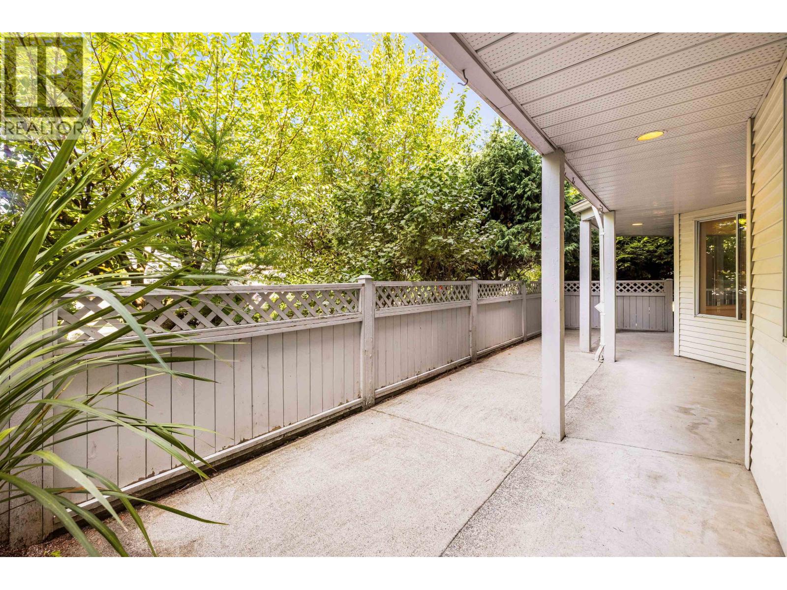 105 3088 FLINT STREET, Port Coquitlam