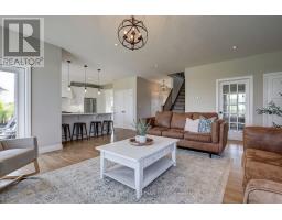 Living room - 35681 Talbot Line, Southwold, ON N0L2E0 Photo 9