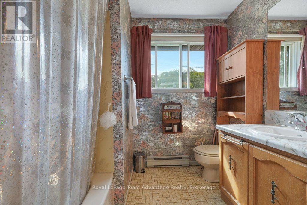 30A FOREST STREET - 23