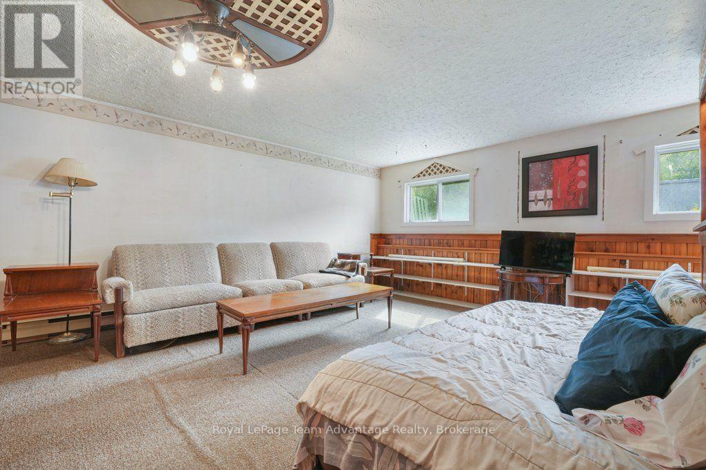 30A FOREST STREET - 24
