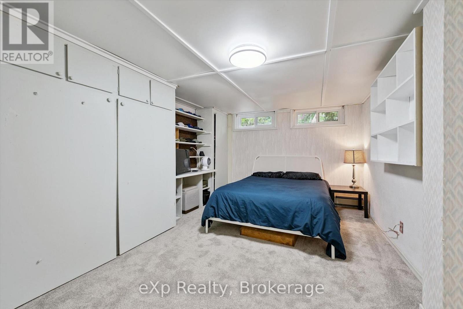 17 CARMINE PLACE - 32