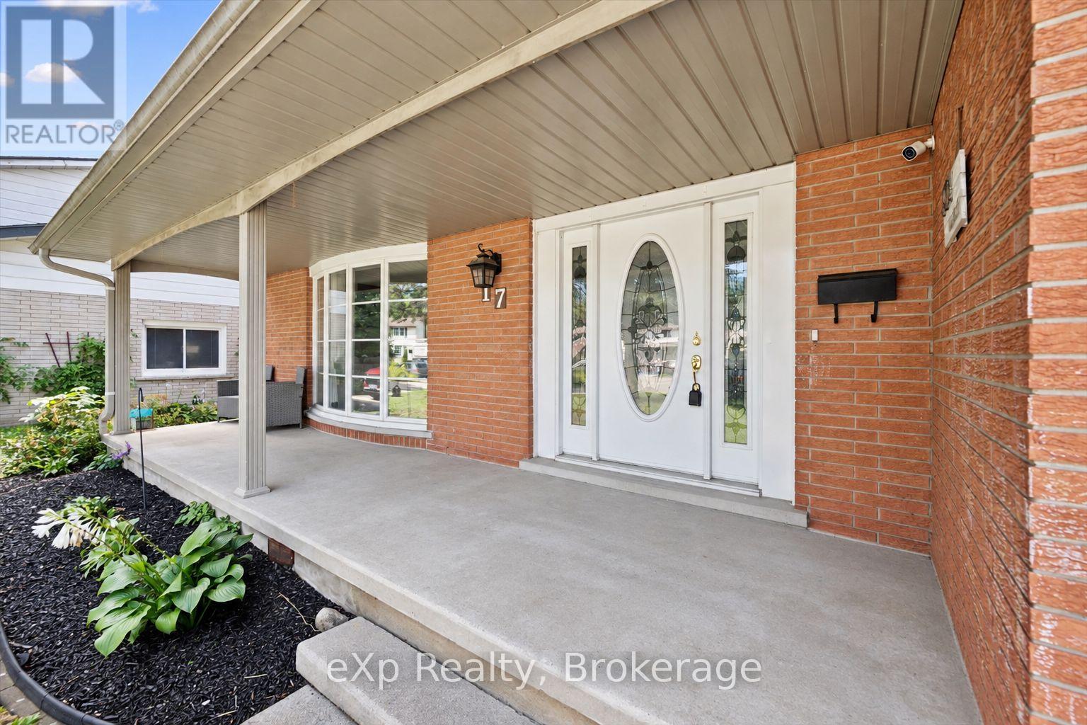 17 CARMINE PLACE - Image 5