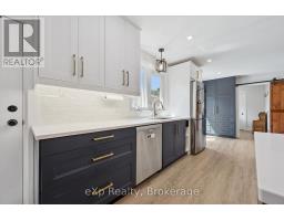 Primary Bedroom - 17 Carmine Place, Guelph, ON N1E3V2 Photo 13