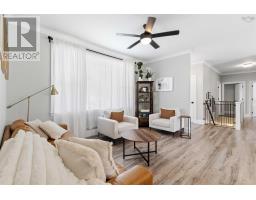 Foyer - 221 Meldrum Avenue, Conquerall Bank, NS B4V8V6 Photo 6