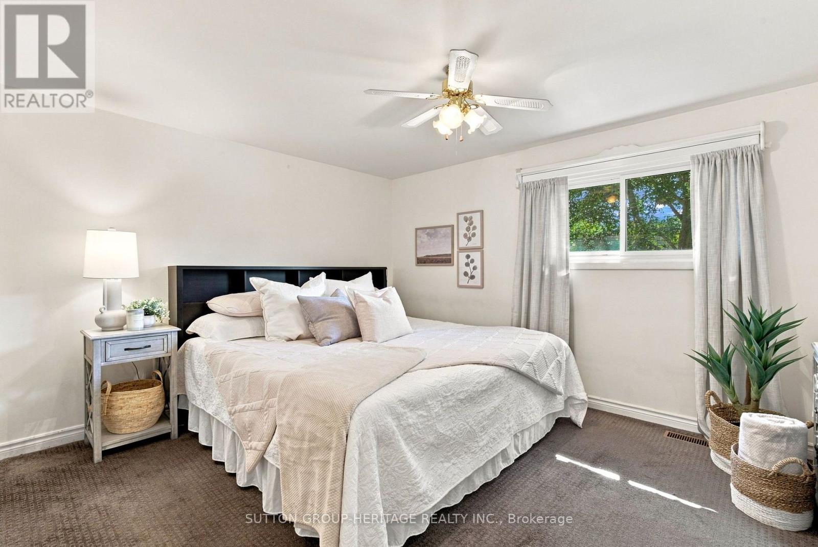 843 CARNATION COURT - 10