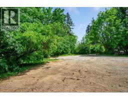 1962 Burchell Rd, Nanaimo, BC V9X1L5 Photo 6