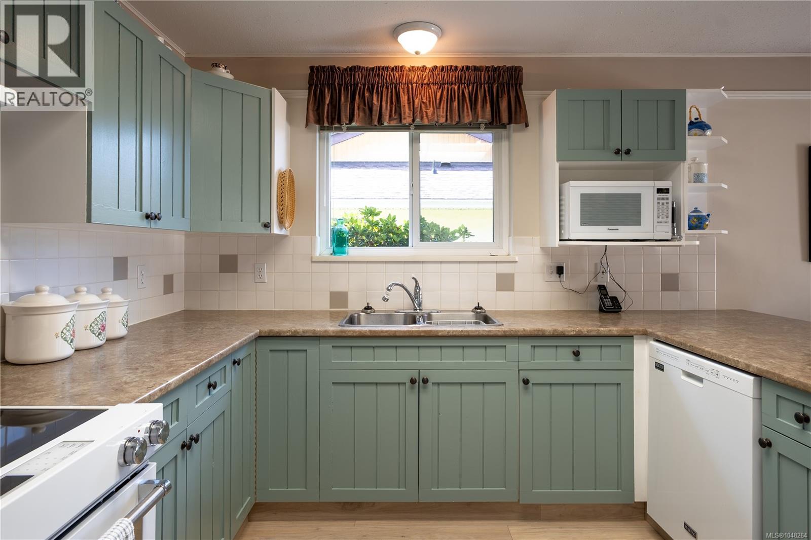 #19 605 Rockland Rd - Image 19