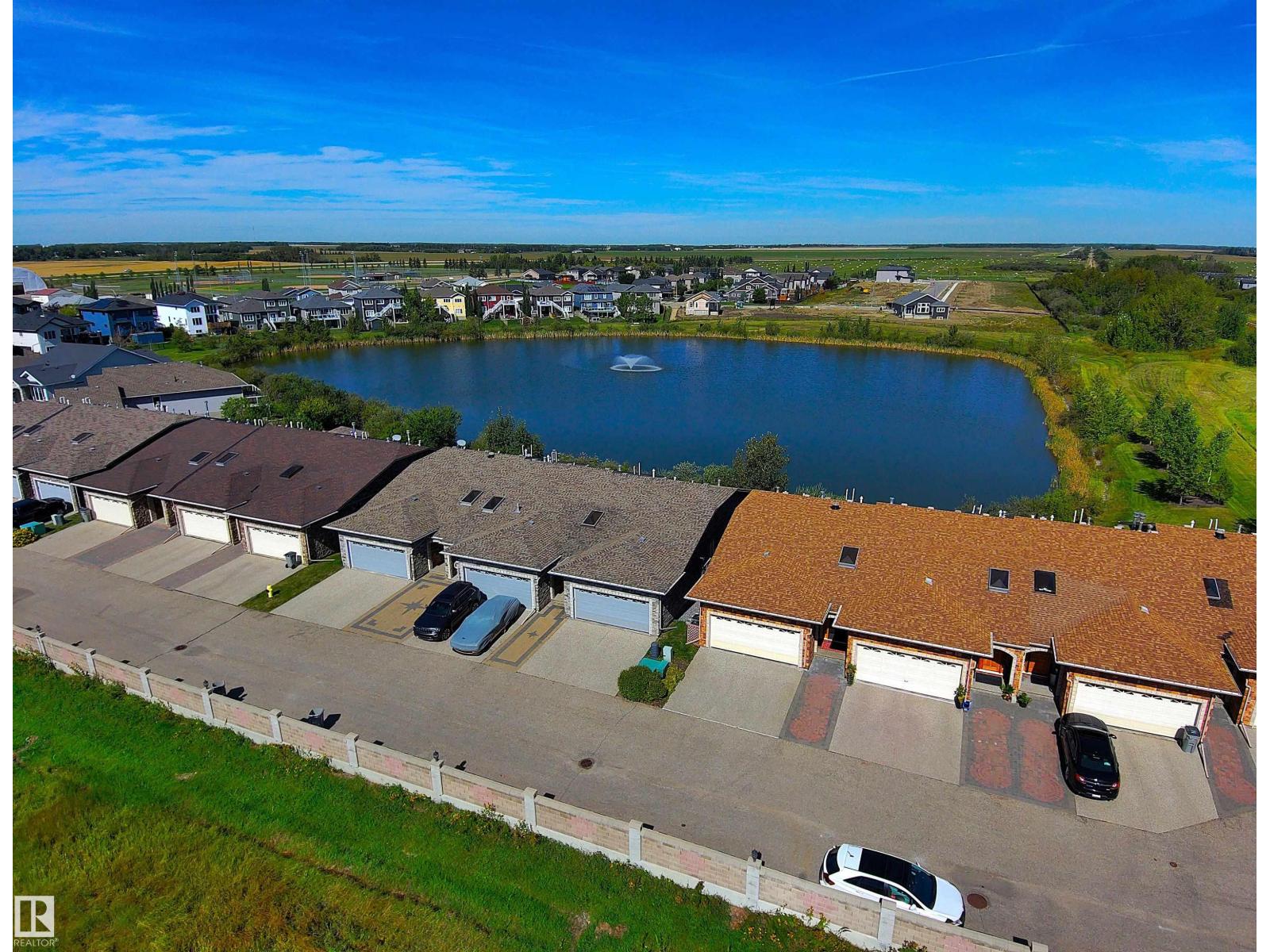 #10 10500 103 AV, Morinville, Alberta, T8R0E7