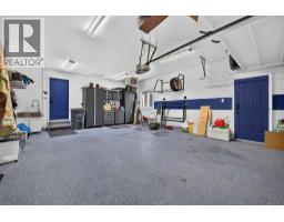 12 Sunset Way, Priddis Greens, AB T0L1W3 Photo 38
