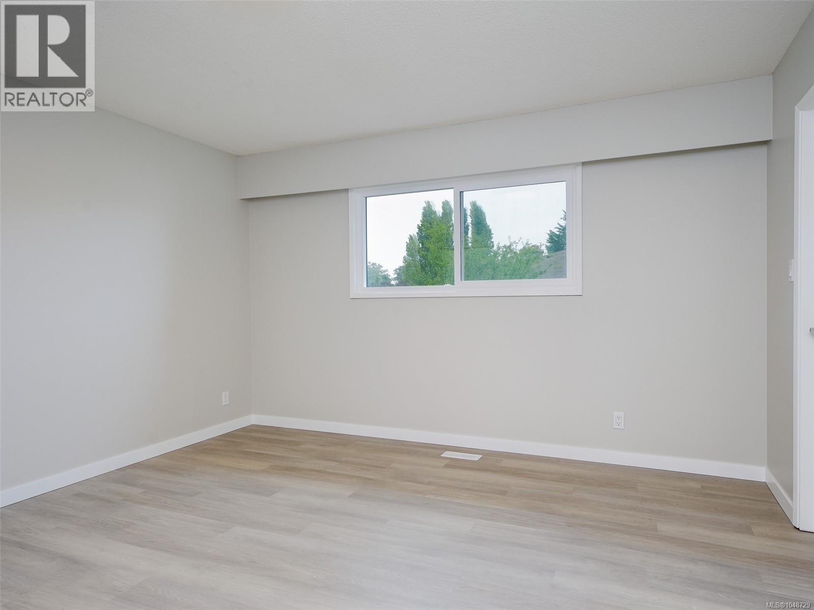  4468 Fairmont Place, Saanich
