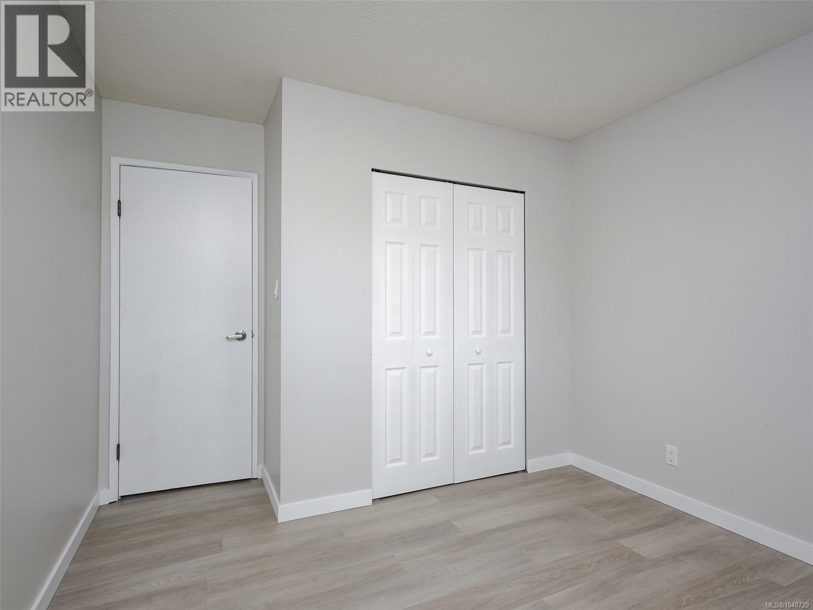  4468 Fairmont Place, Saanich