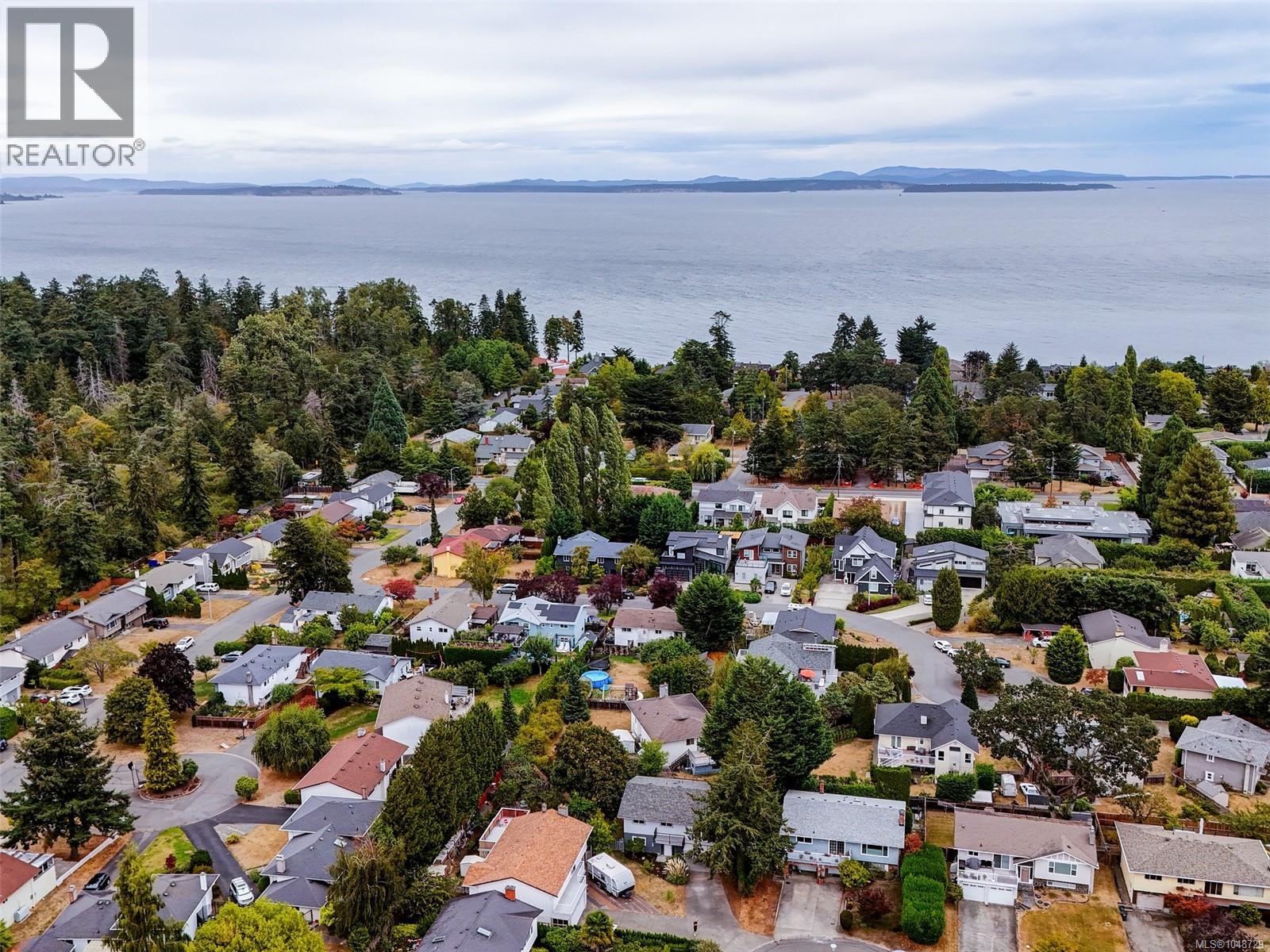  4468 Fairmont Place, Saanich