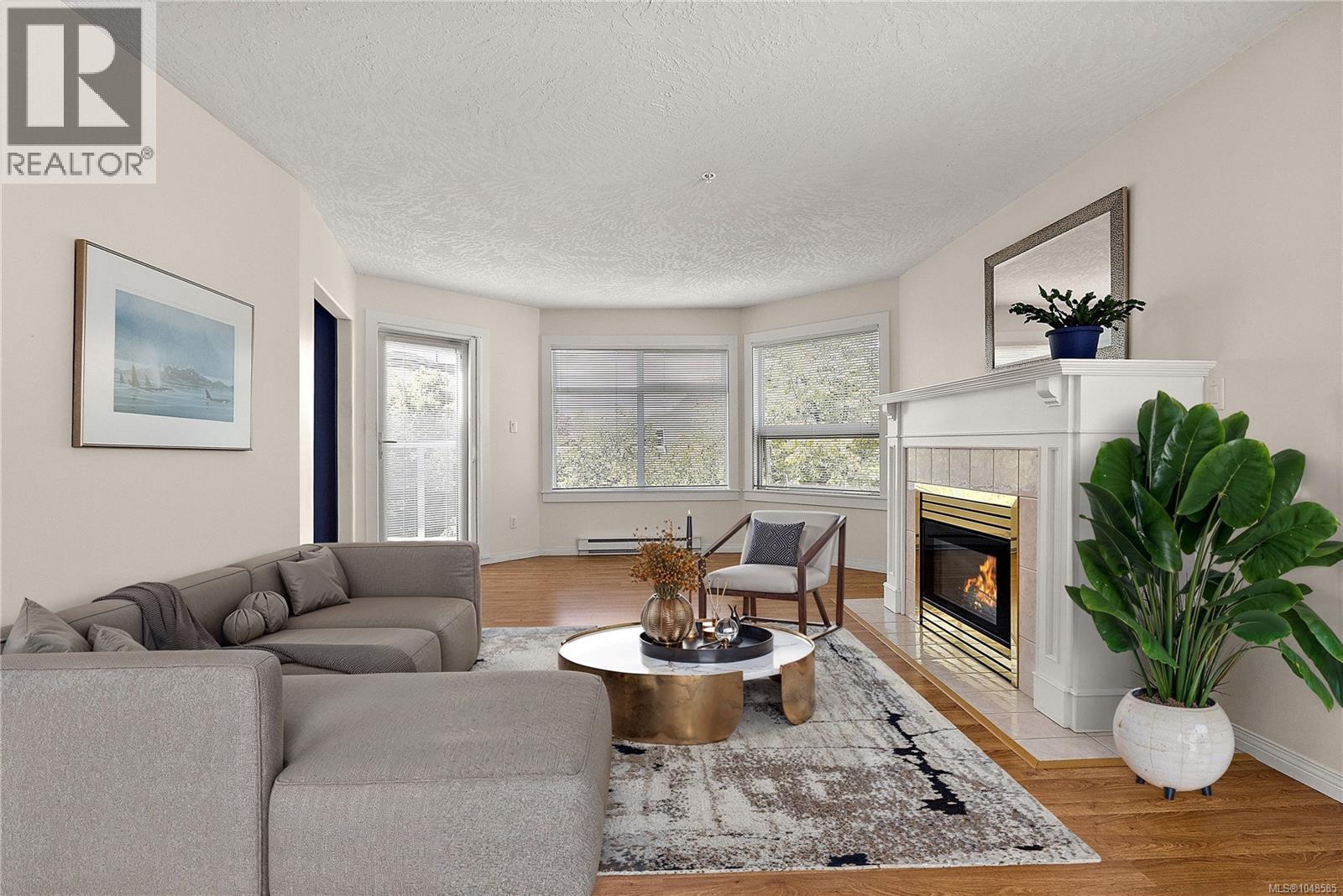 #301 2440 Oakville Ave - 10