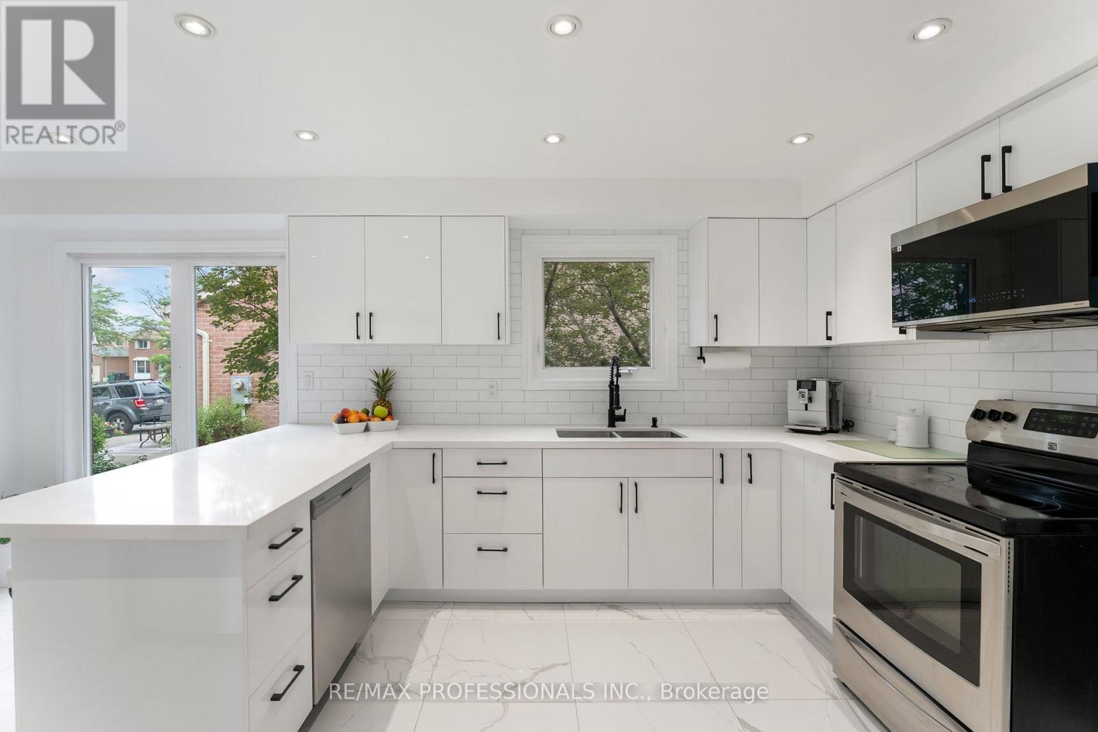 6031 EDENWOOD DRIVE - 16