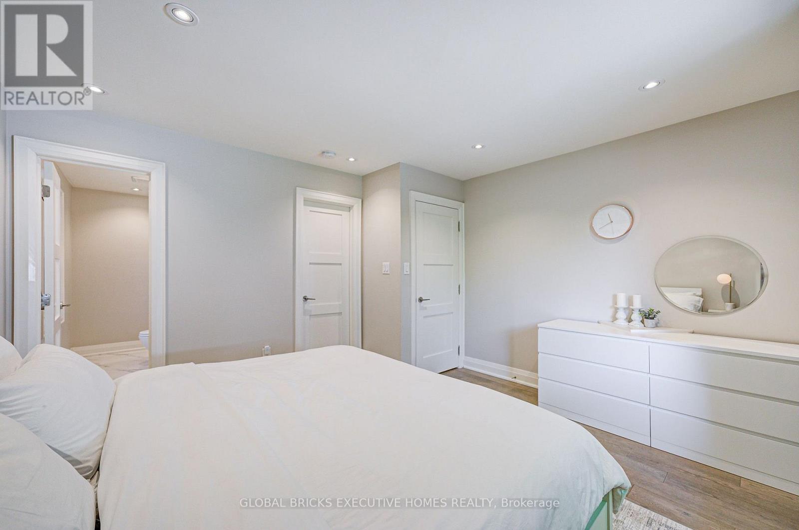 6 CARDIGAN ROAD - 13