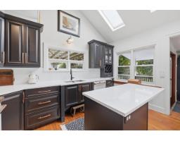 12682 Crescent Road, Surrey, BC V4A2V5 Photo 9