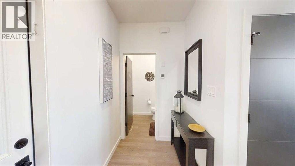1219 Pacific Circle West, Lethbridge, Alberta, T1J5V4, Lethbridge, Alberta — photo 4 of 5