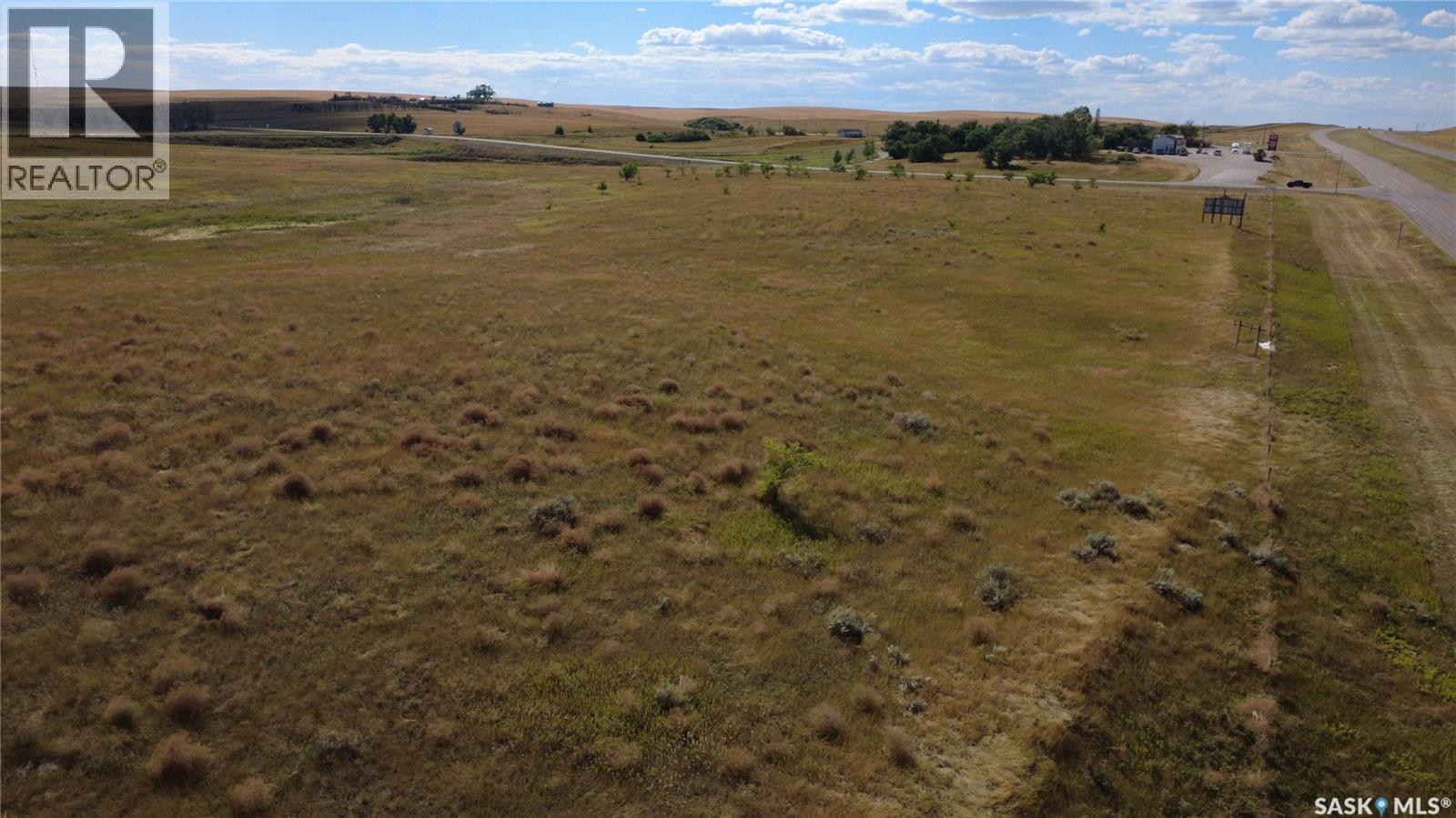 71.56 acres north edge of the Village of Tompkins, Tompkins Saskatchewan — photo 4