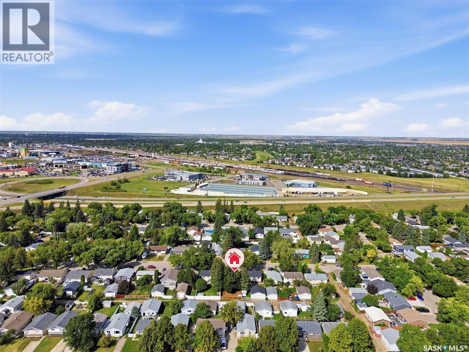 254 McMaster CRESCENT - 44