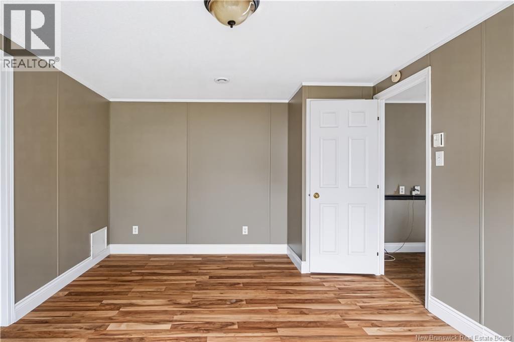 9 Crab Tree Lane - 12