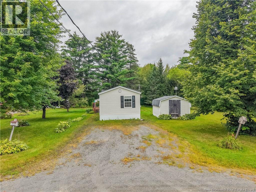 9 Crab Tree Lane - 25