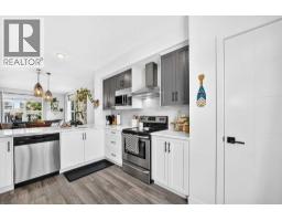 162 Silverado Boulevard SW - photo 4