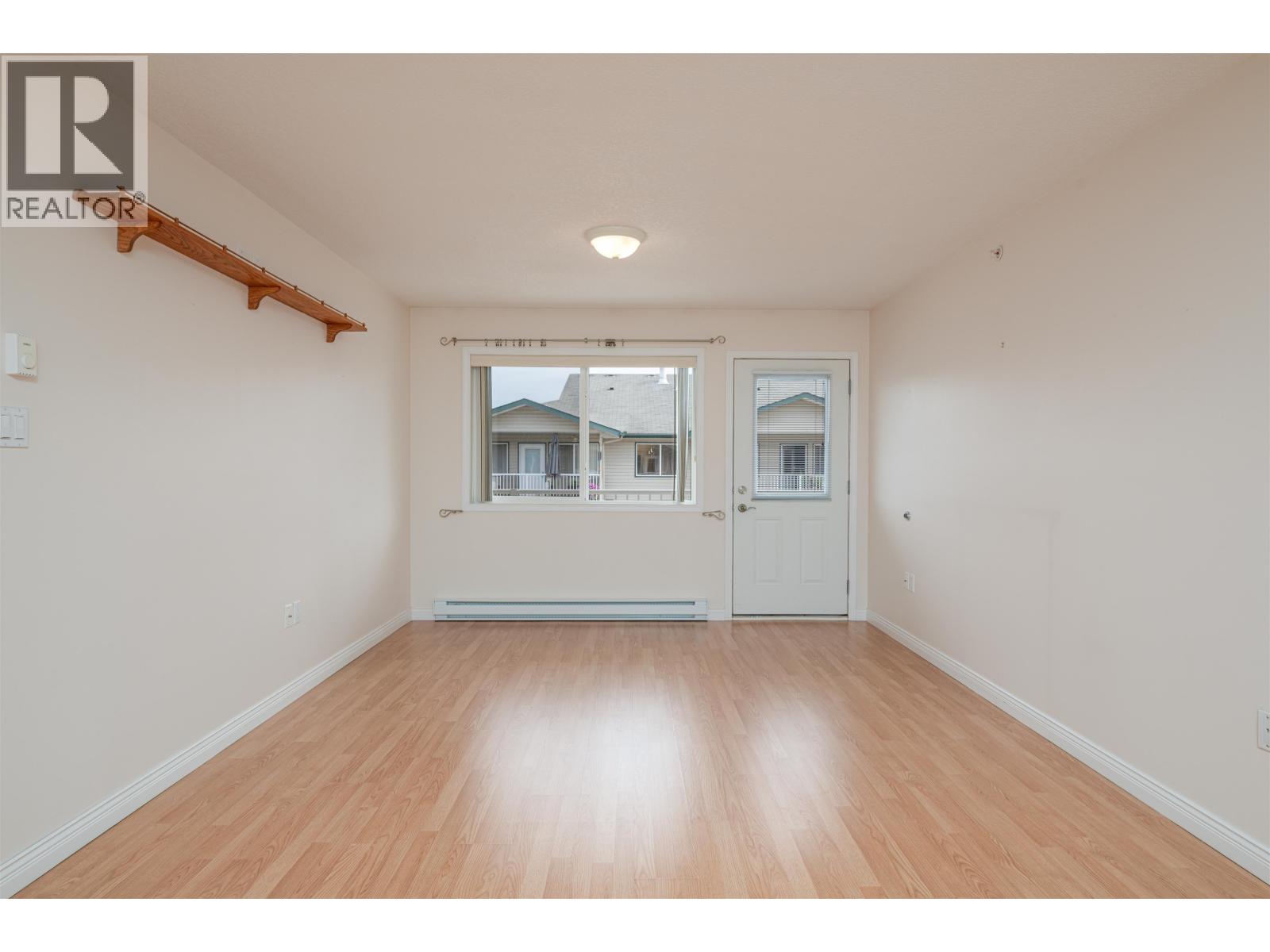 Photo 14 of 27 — 203 2912 HOPKINS ROAD · Prince George, BC