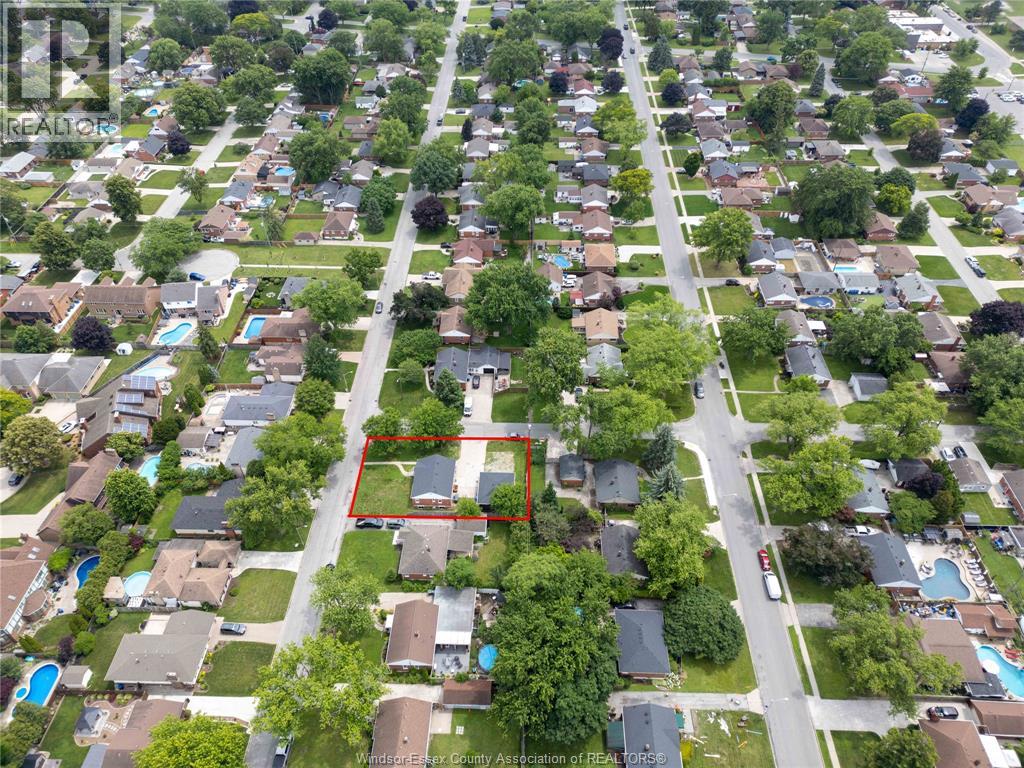 3495 LONGFELLOW AVENUE - 7