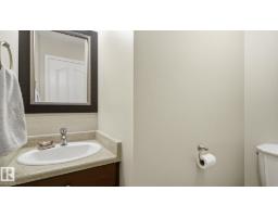 8230 71 St Nw, Edmonton, AB T6B1X2 Photo 17