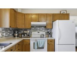 8230 71 St Nw, Edmonton, AB T6B1X2 Photo 12