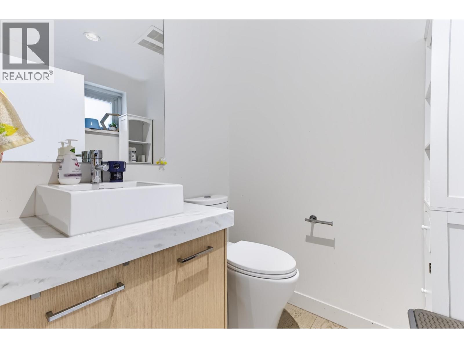 2 589 W KING EDWARD AVENUE, Vancouver — photo 9