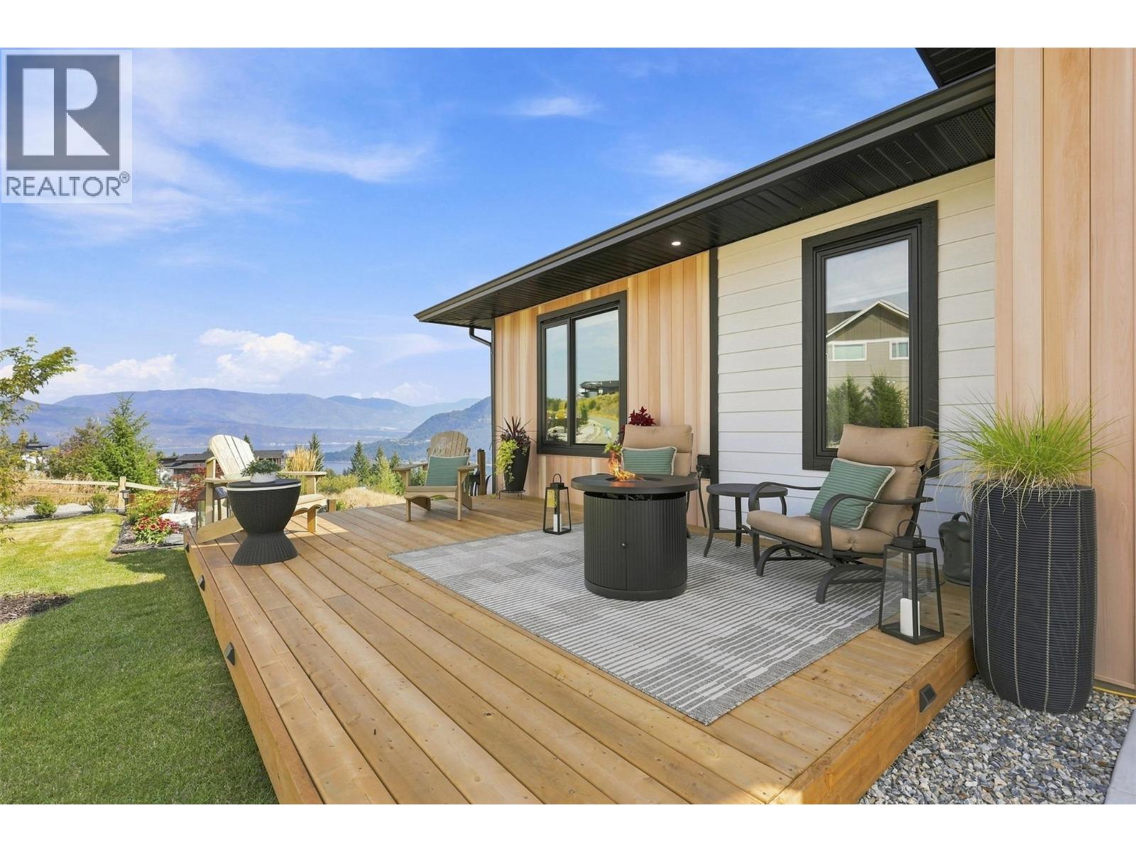 2486 HIGHLANDS Drive - 7
