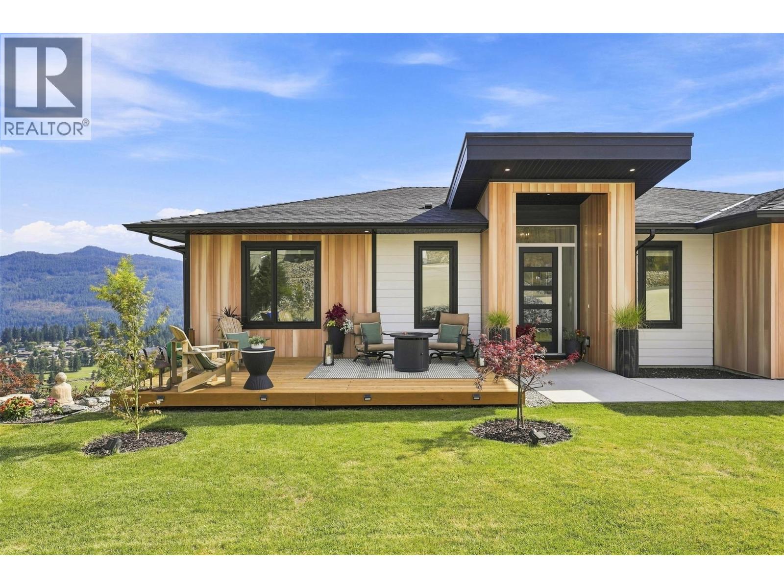 2486 HIGHLANDS Drive - 1