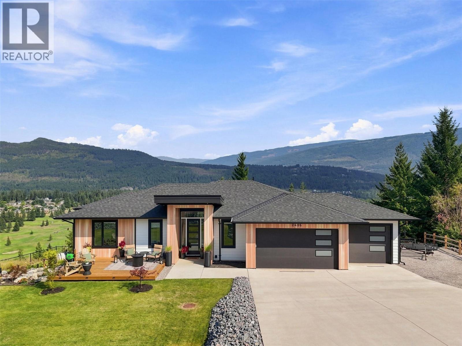 2486 HIGHLANDS Drive - 2