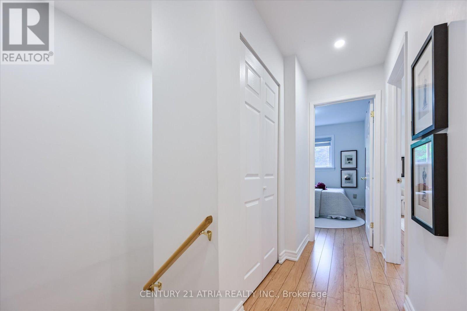 19 ASPENWOOD DRIVE - 16