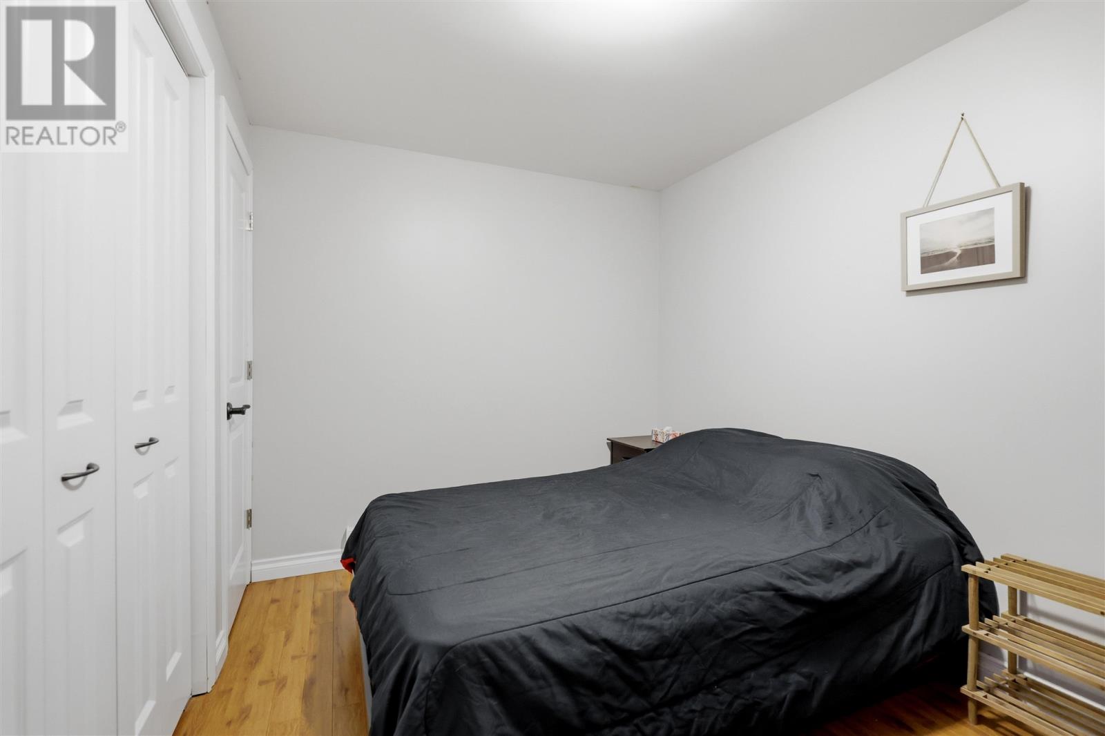936 North ST - 21