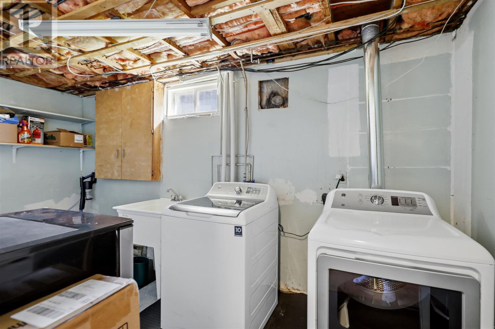 936 North ST - Image 31