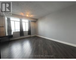 1007 - 300 Webb Drive, Mississauga, ON L5B3W3 Photo 6