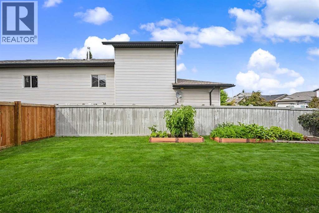 2 Pinnacle Lake Drive - 36