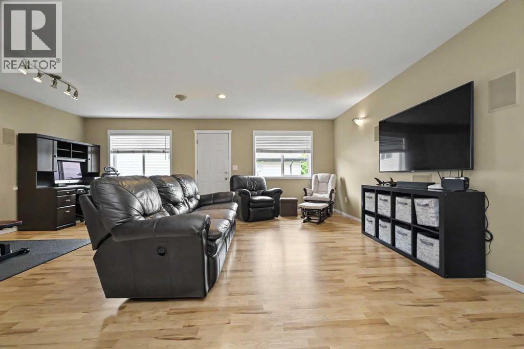 2 Pinnacle Lake Drive - 30