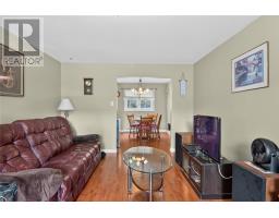 46 Curtiss Avenue thumbnail 7