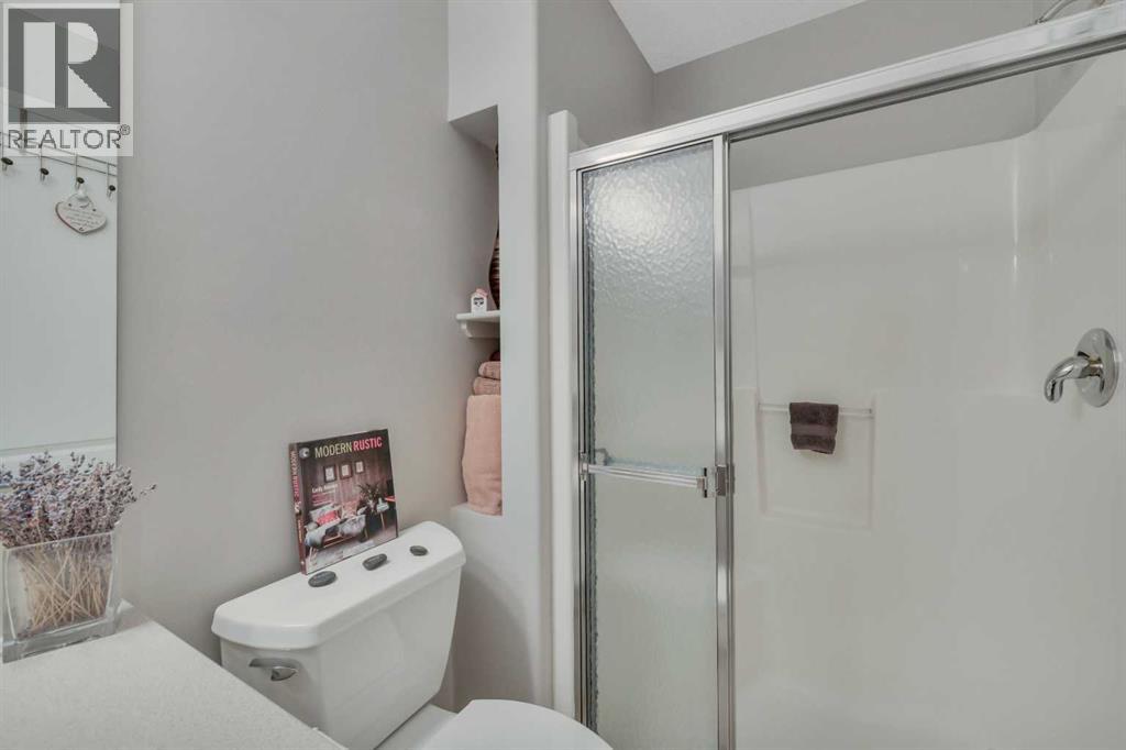#30D 32 Daines Avenue - 19