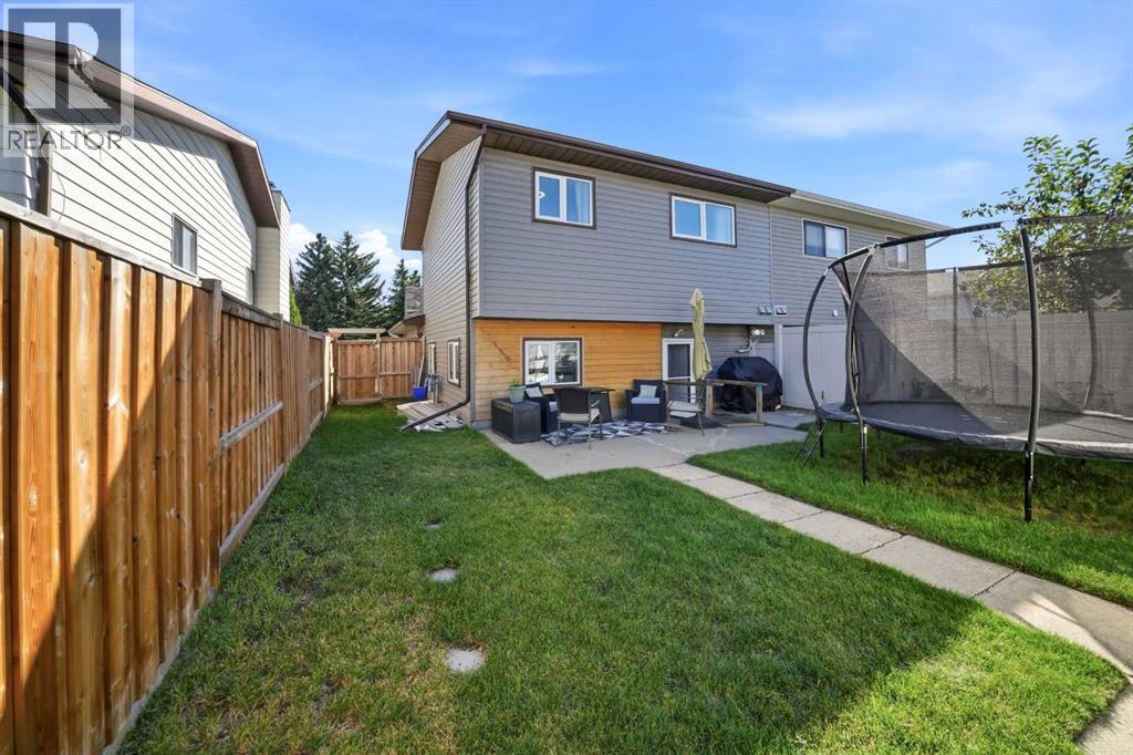 Listing photo – 113 Rupert Crescent, Red Deer