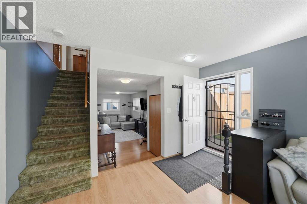 Listing photo – 113 Rupert Crescent, Red Deer