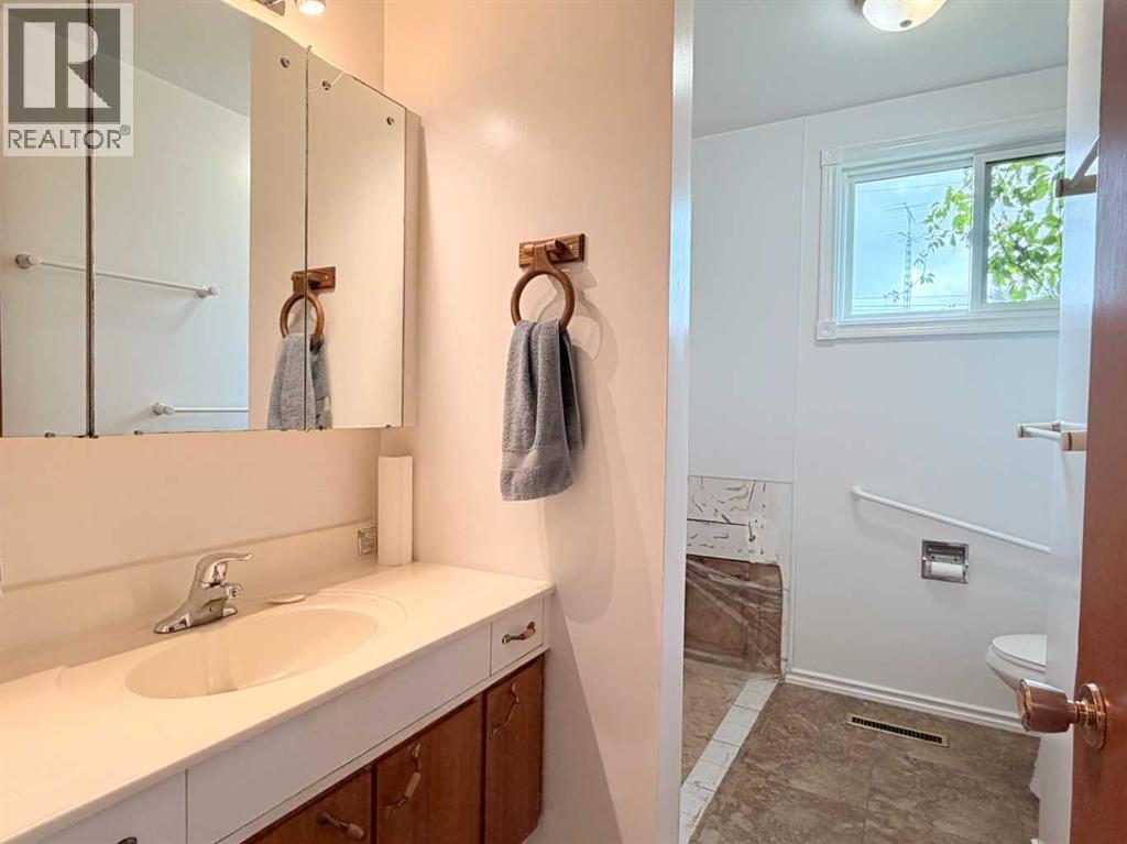 Replacement Tub Being Installed