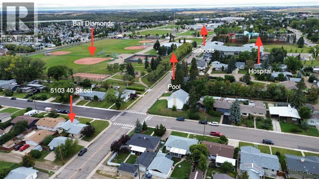 Listing photo – 5103 40 Street, Innisfail