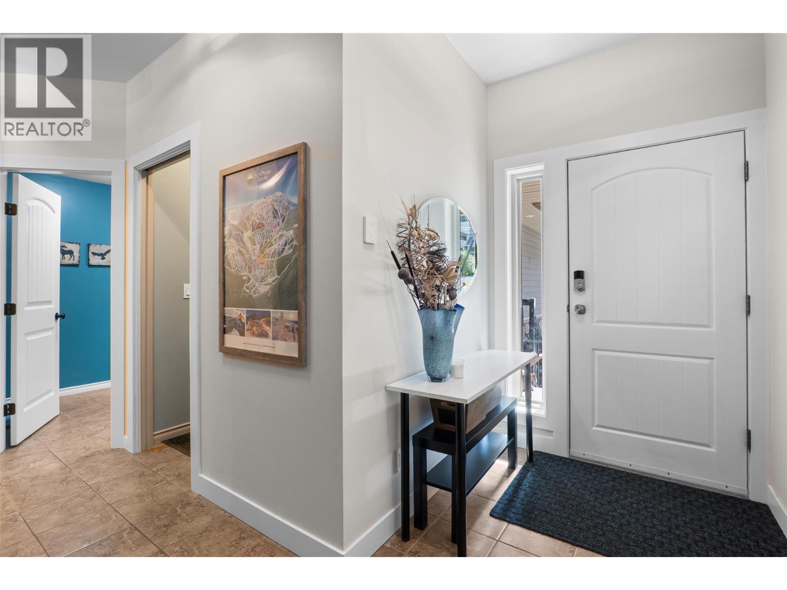 1324 BURFIELD Drive, Kamloops, British Columbia, V0E5N0, Kamloops, British Columbia — photo 3 of 5