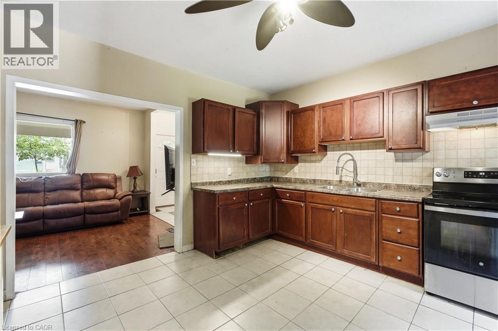 26 NIAGARA Street - 6